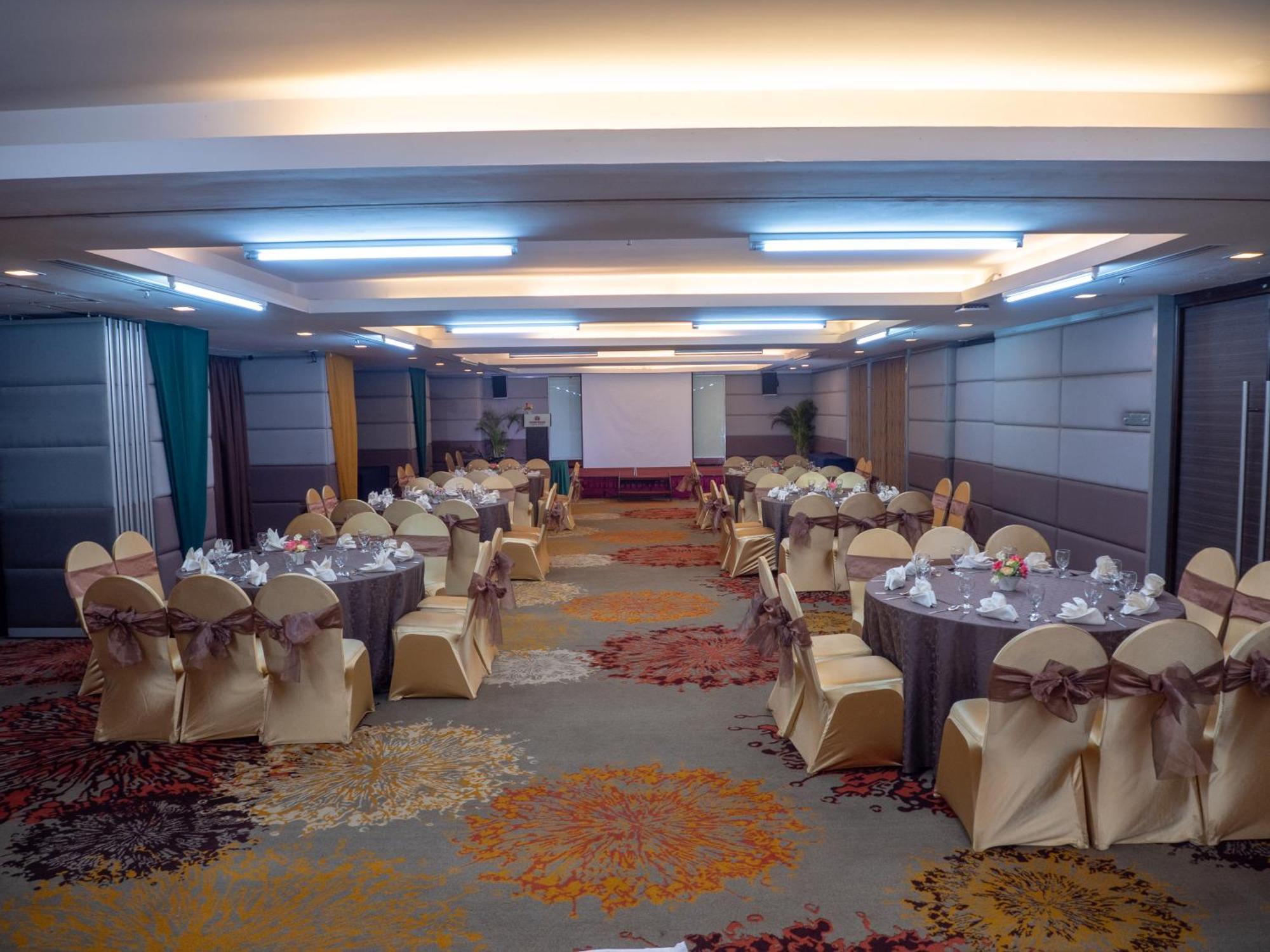 Hotel Royal Kuala Lumpur Exterior foto